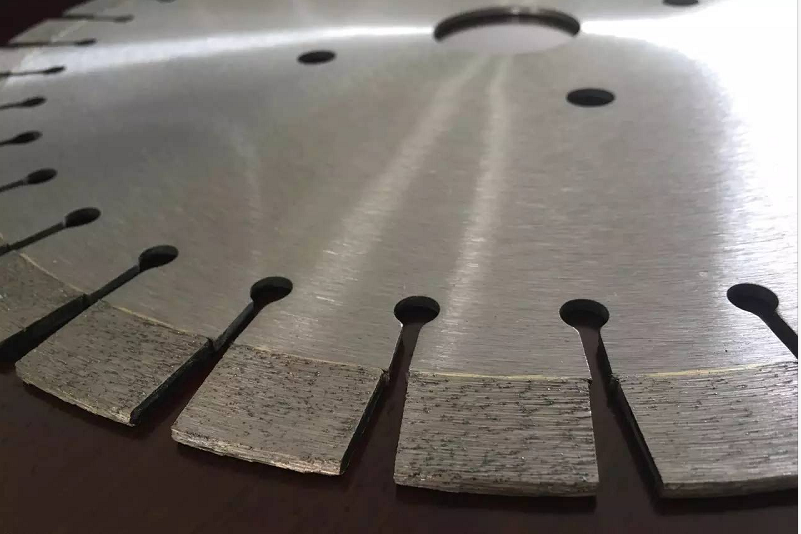 银天金刚石锯片